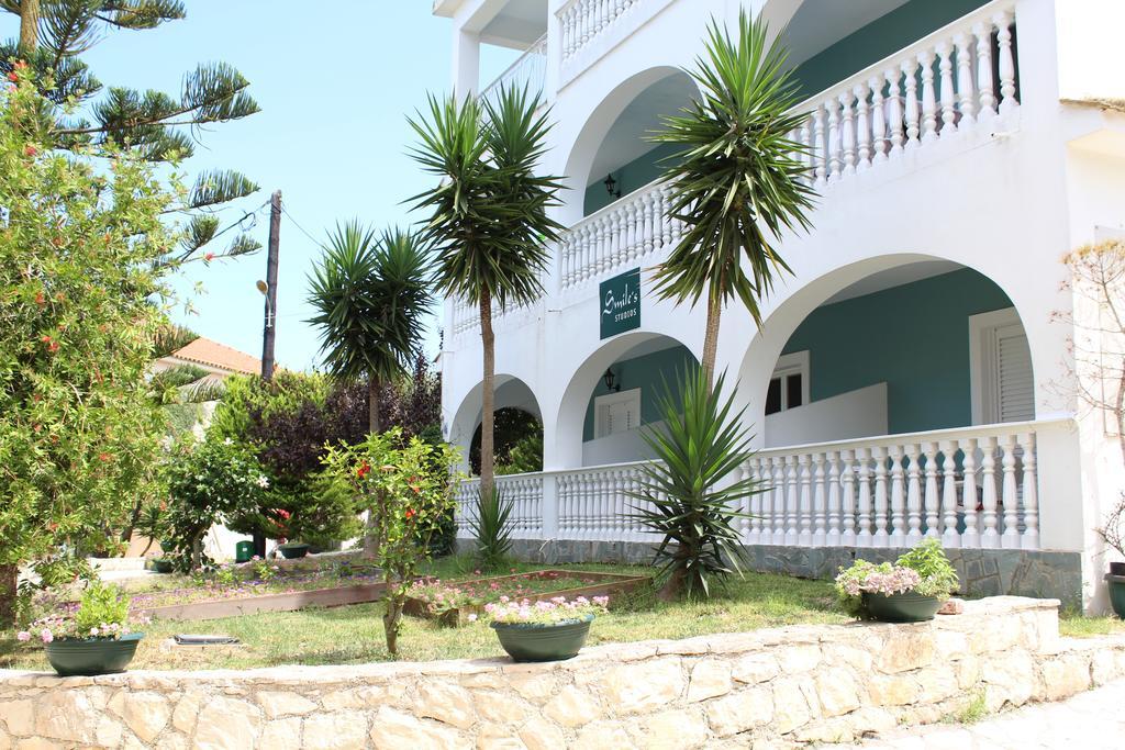Smile's Studios Tsilivi  Exterior foto