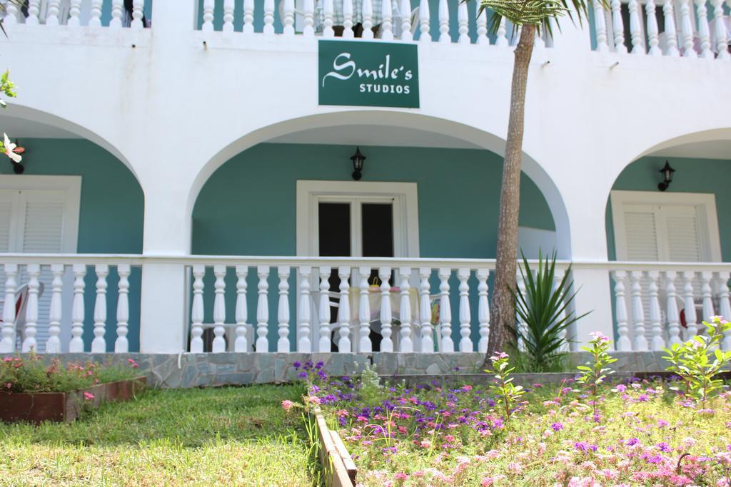 Smile's Studios Tsilivi  Exterior foto